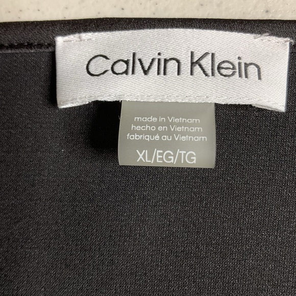 Calvin Klein Black Sleeveless V-Neck Blouse Size XL - Picture 5 of 10